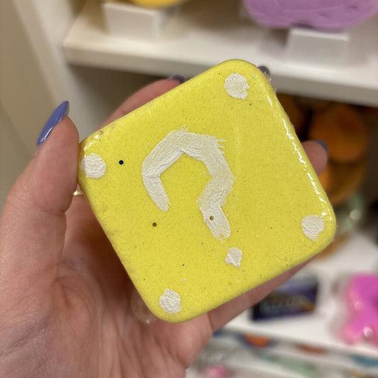 MARIO CUBE SURPRISE