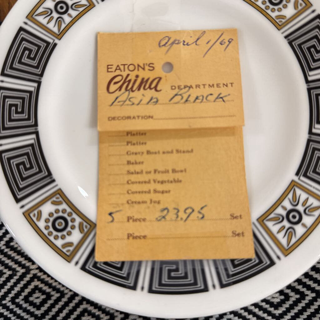 WEDGWOOD CHINA - ASIA PATTERN 59PC SET