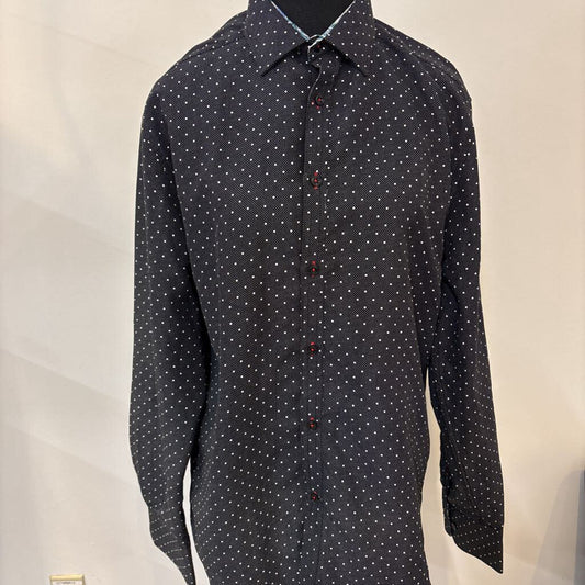 PATTERNED BUTTON-UP TOP