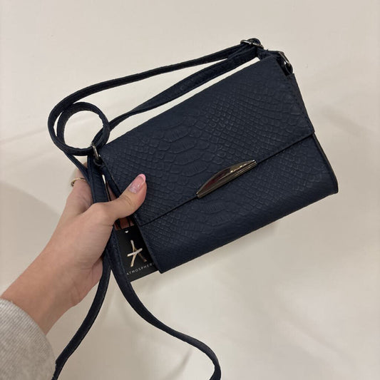 FAUX SNAKE SKIN PURSE - NWT