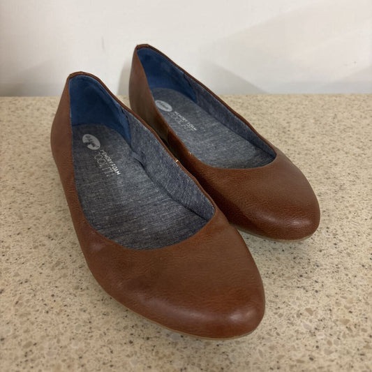 DR. SCHOLL'S BROWN FLATS