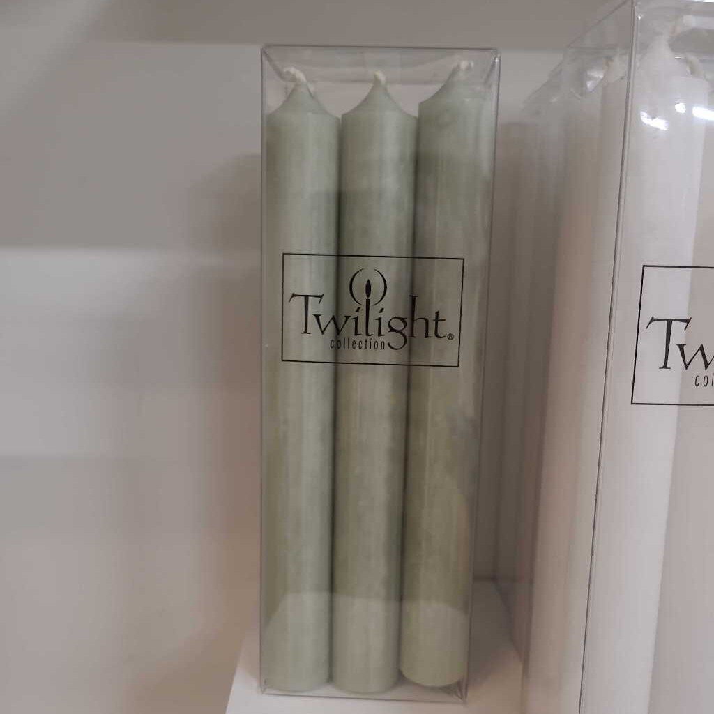 Honeydew Green Dinner Candles -7"