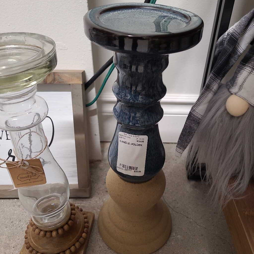 CANDLE HOLDER