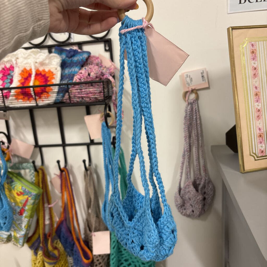 S Crochet Plant Hanger