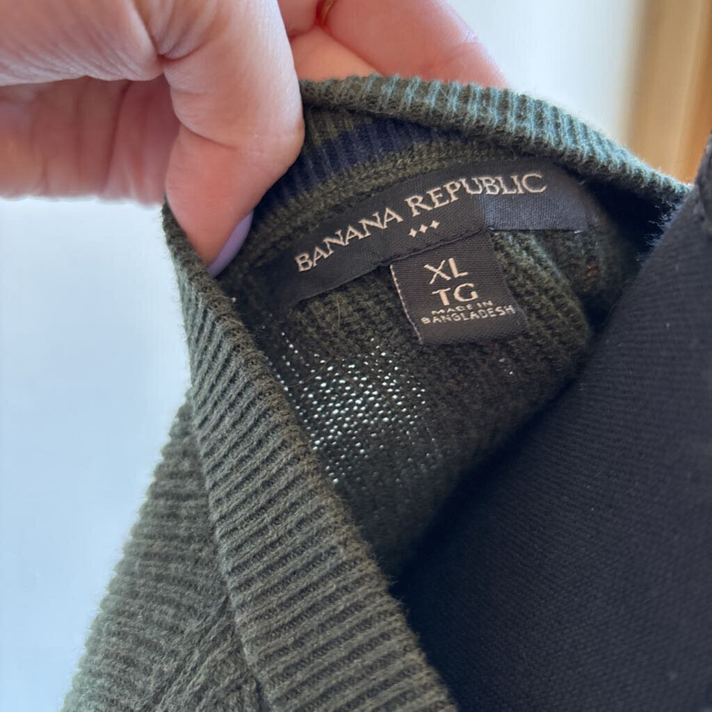 CROPPED GREEN SWEATER