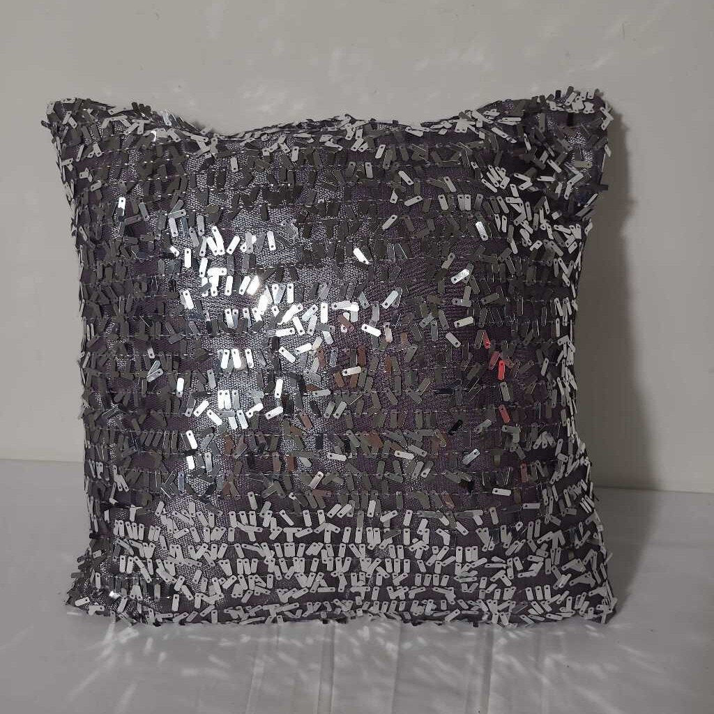 SM GREY SEQUIN PILLOW