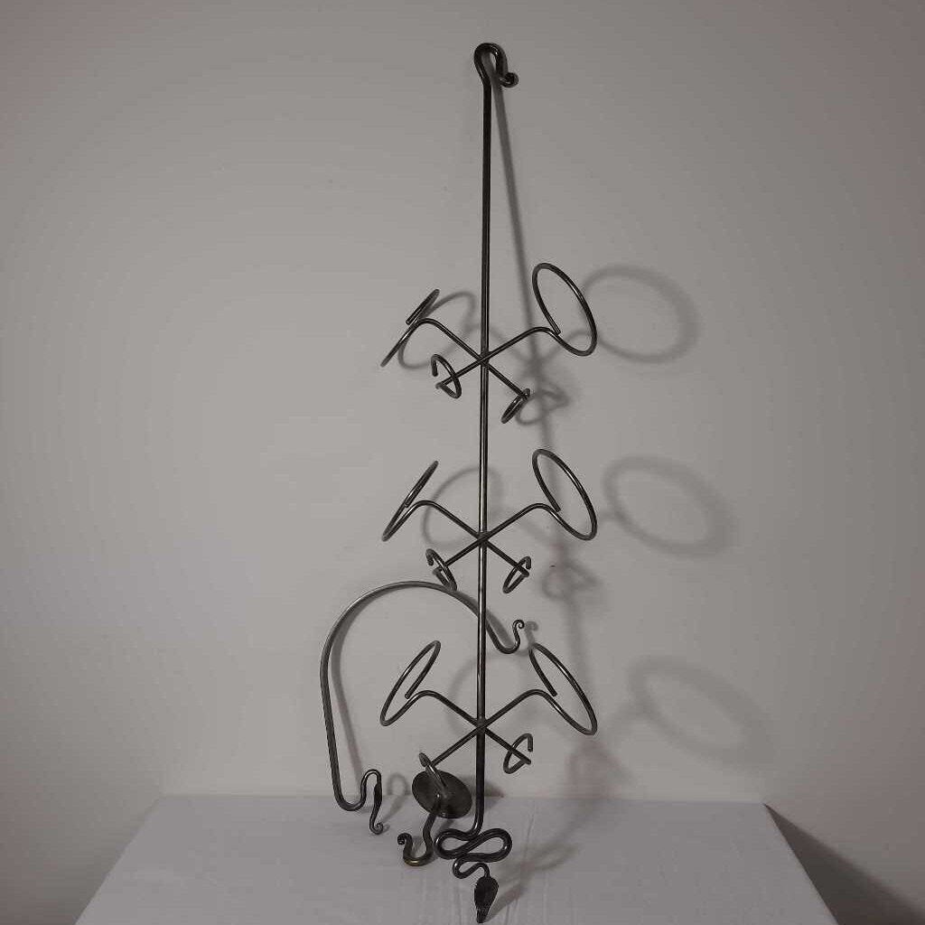 3PC METAL WALL MOUNTED WINE RACK