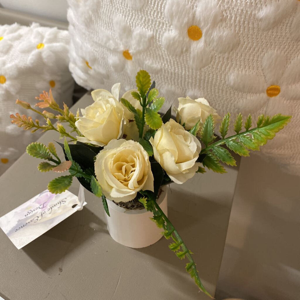 Handcrafted Mini Cement Floral Decor