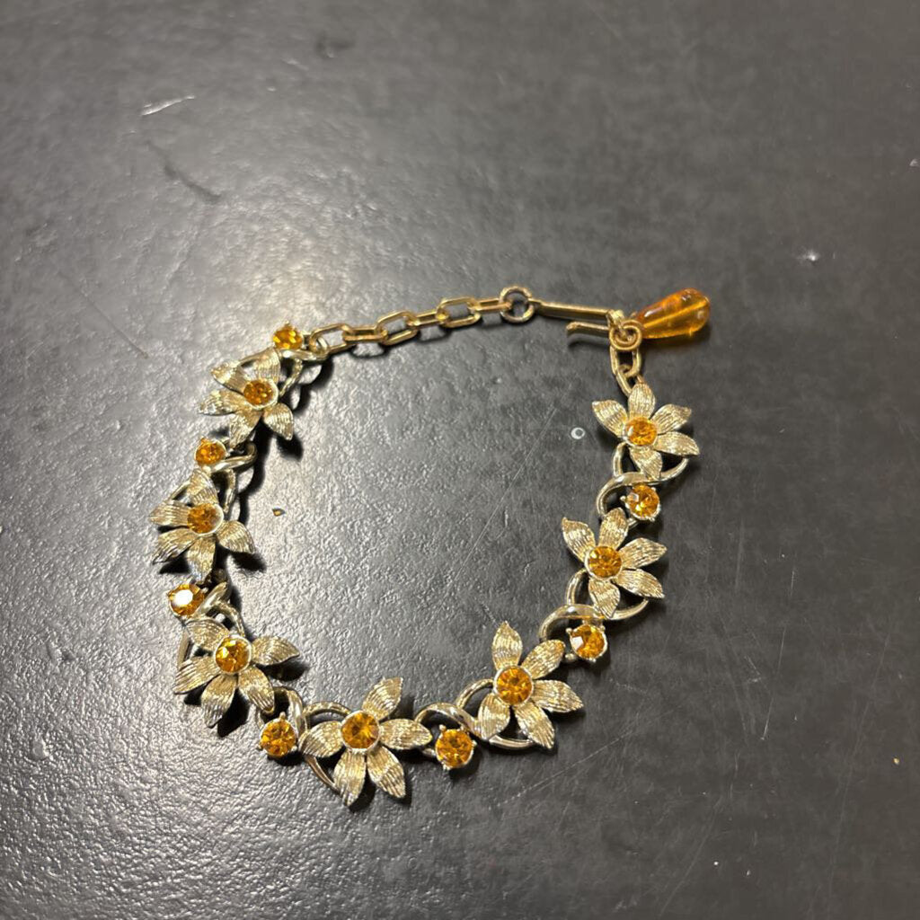 FLEUR DE LIS AMBER BRACELET