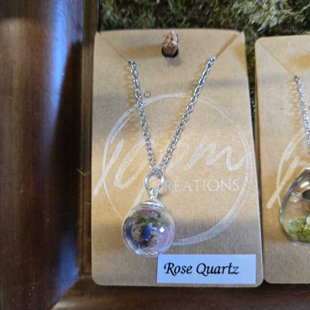 BAUBLE NECKLACE- ROSE QUARTZ & MUSHROOMS