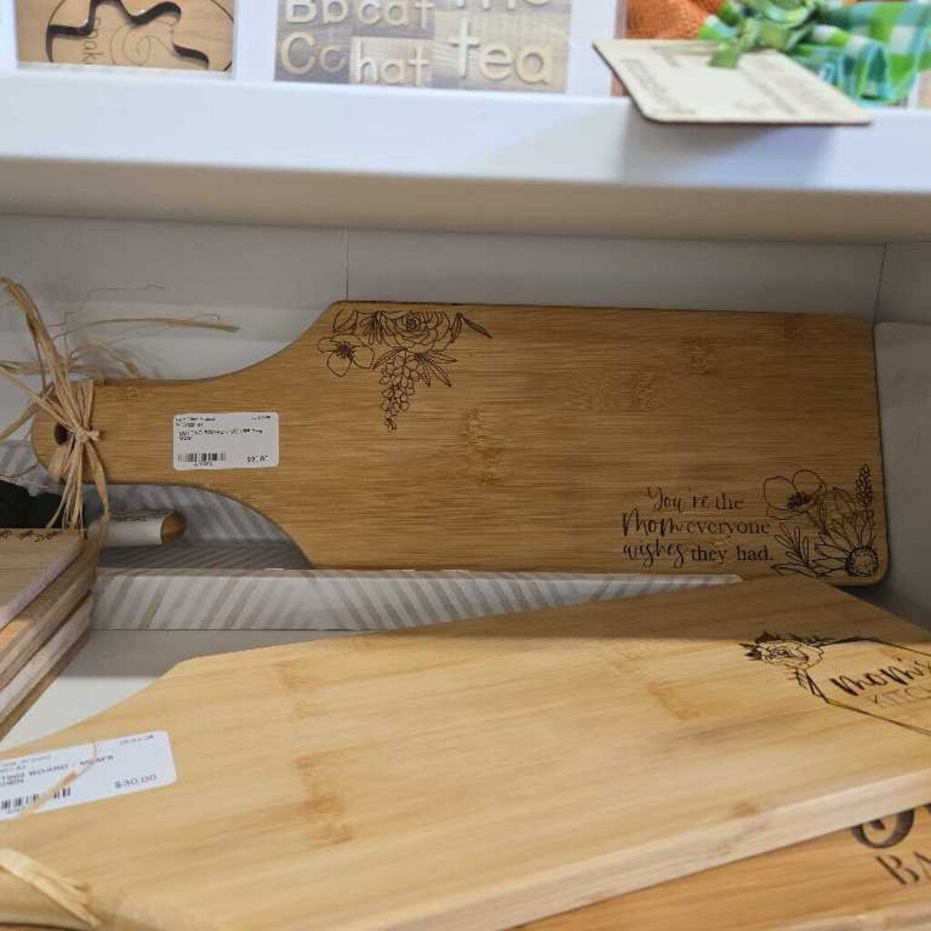 CUTTING BOARD - YOU'RE THE MOM
