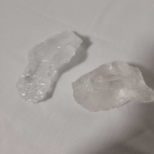 NATURAL RAW CLEAR QUARTZ