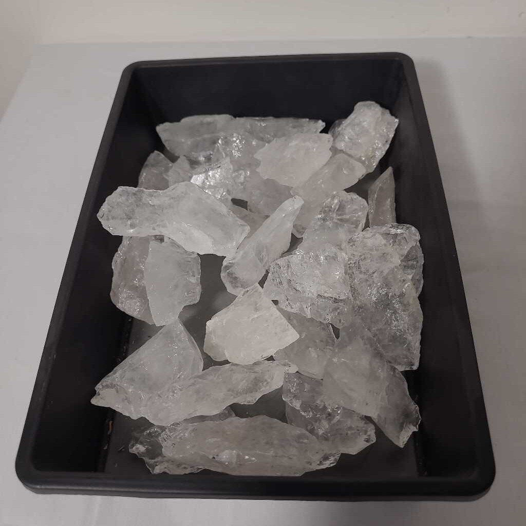 NATURAL RAW CLEAR QUARTZ