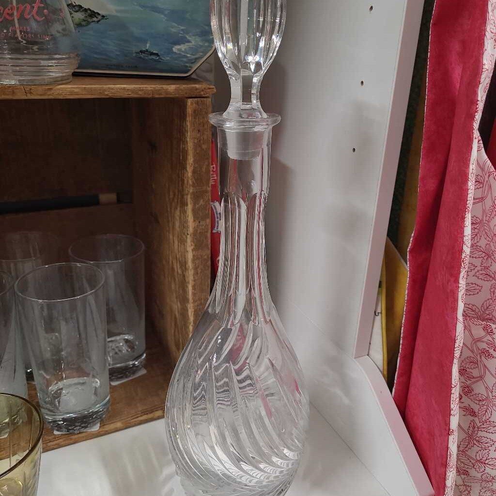 DECANTER