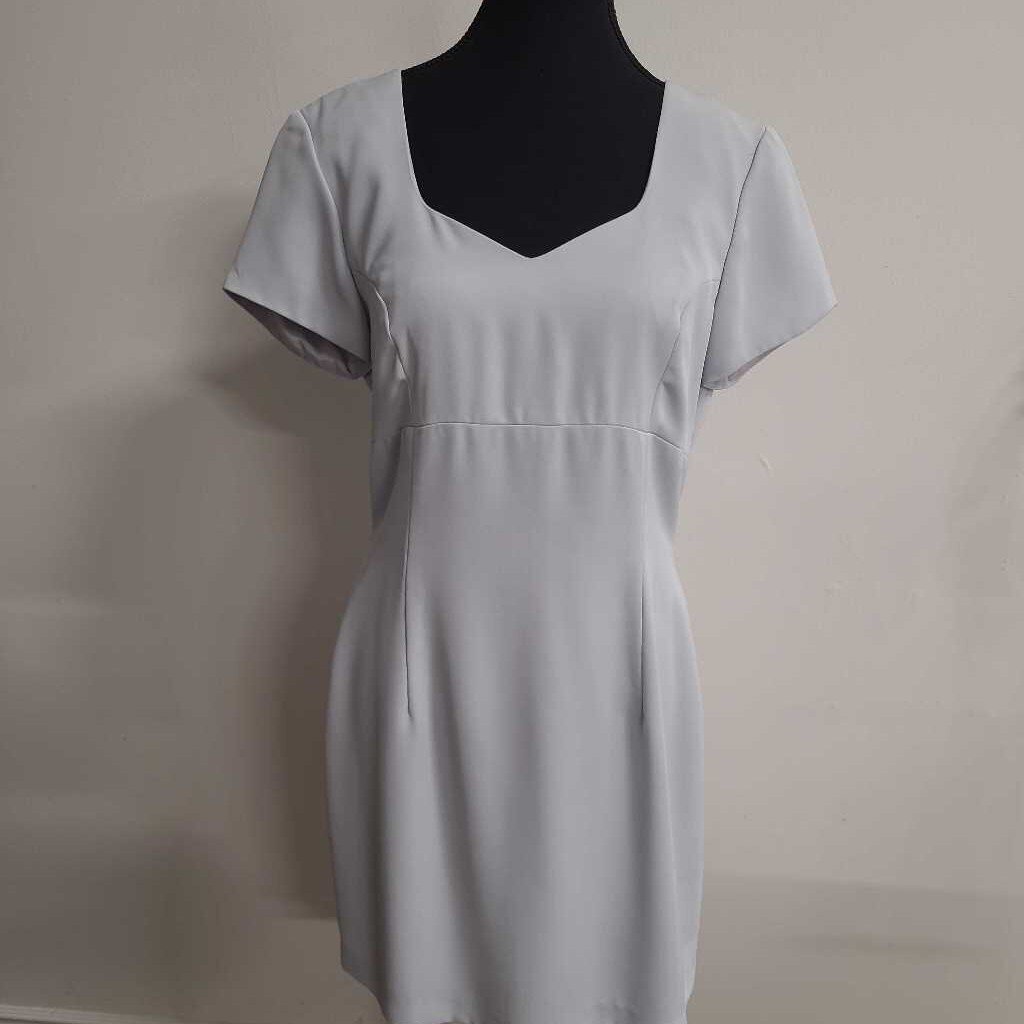 VINTAGE FITTED DRESS