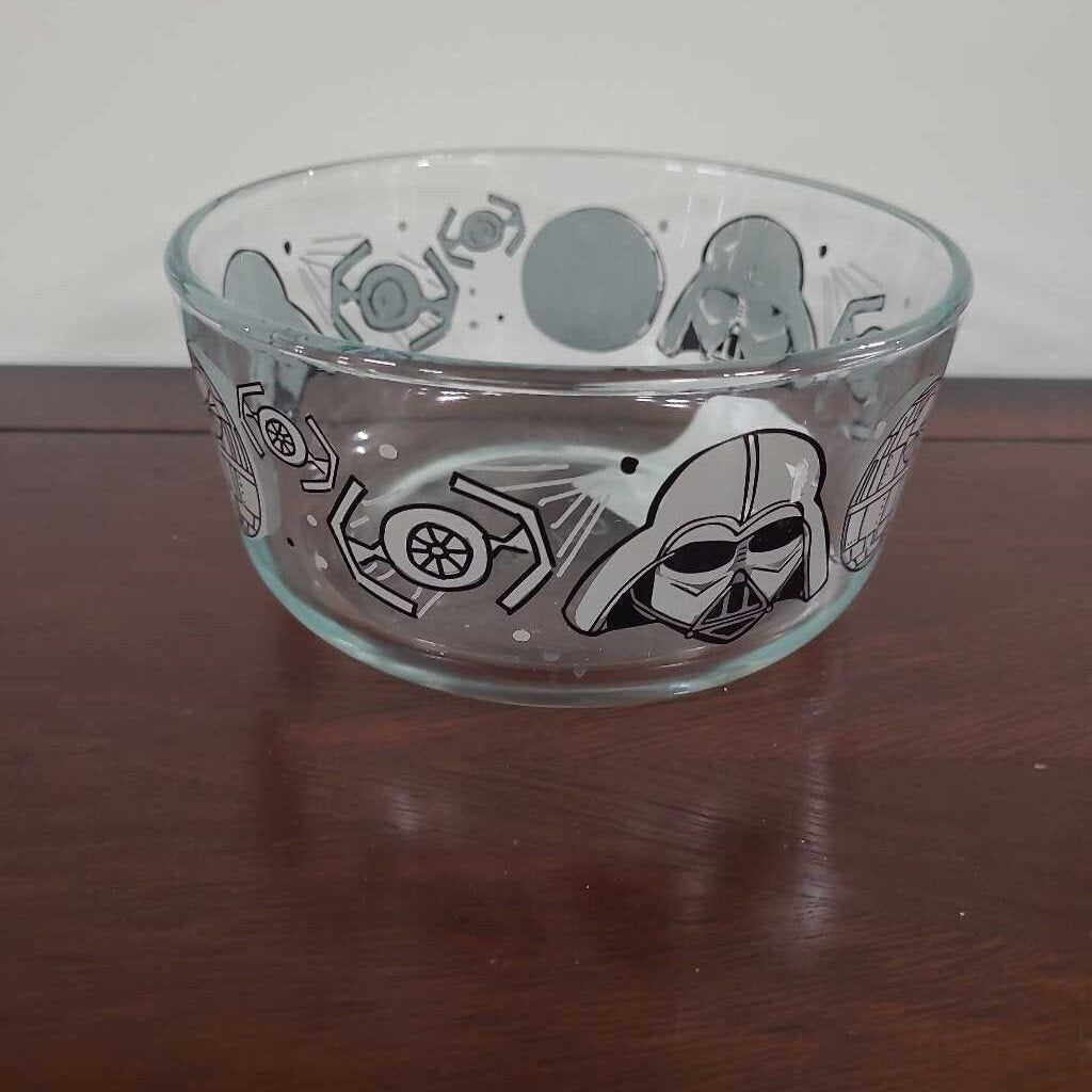 PYREX STAR WARS BOWL DARTH VADER