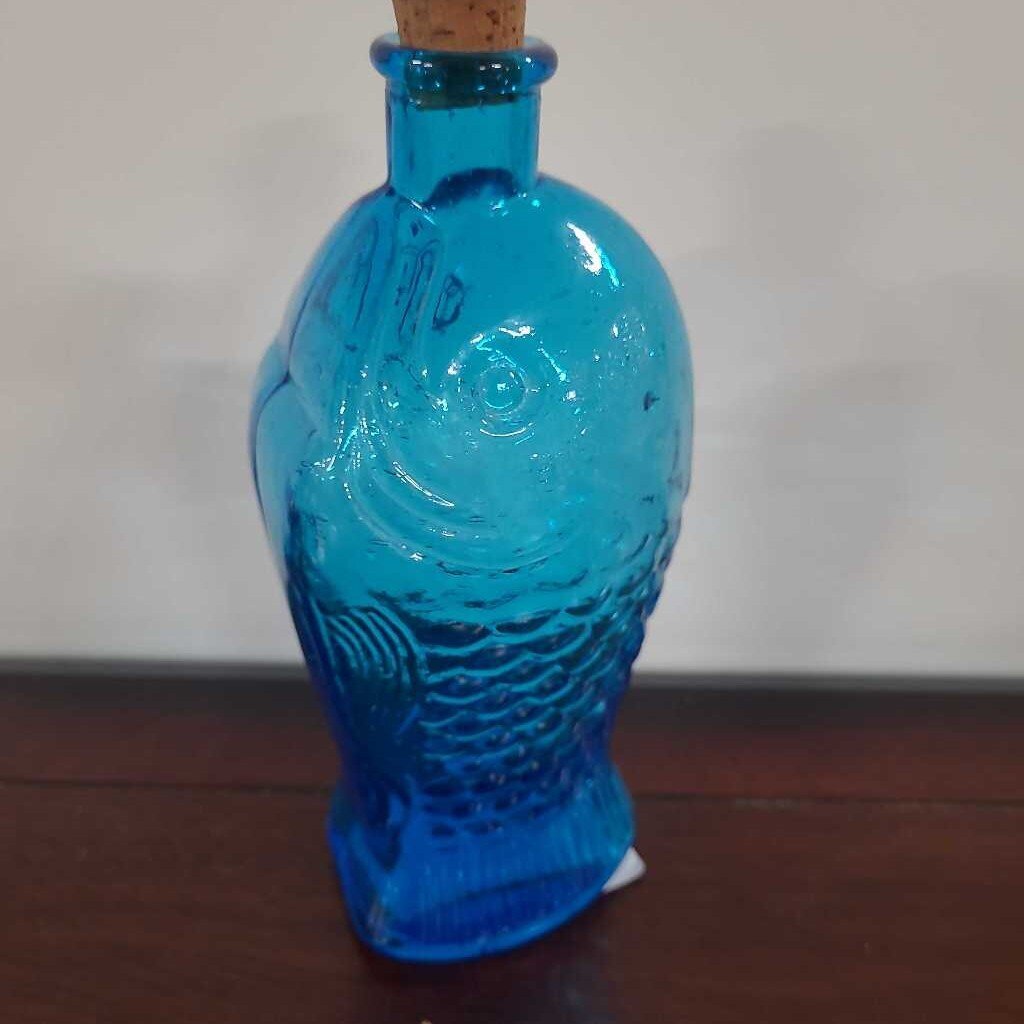 VINTAGE WHEATON BLUE DR. FISCH'S BITTERS GLASS BOTTLE