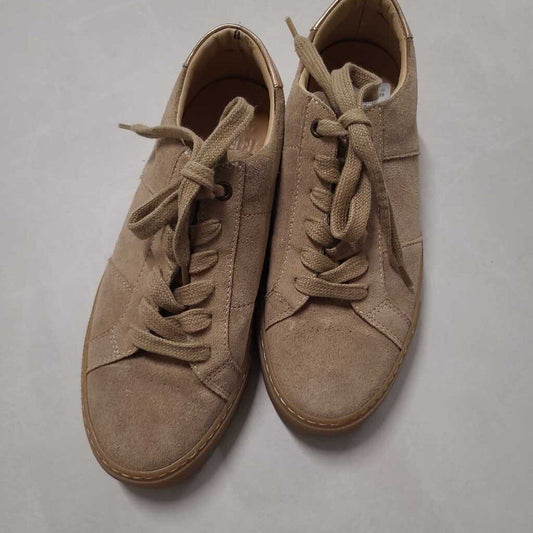 GREATS BEIGE SUEDE TRAINER