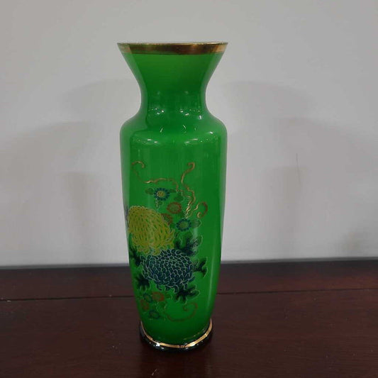 VINTAGE GREEN FLORAL GOLD EDGE ASIAN PAINTED VASE