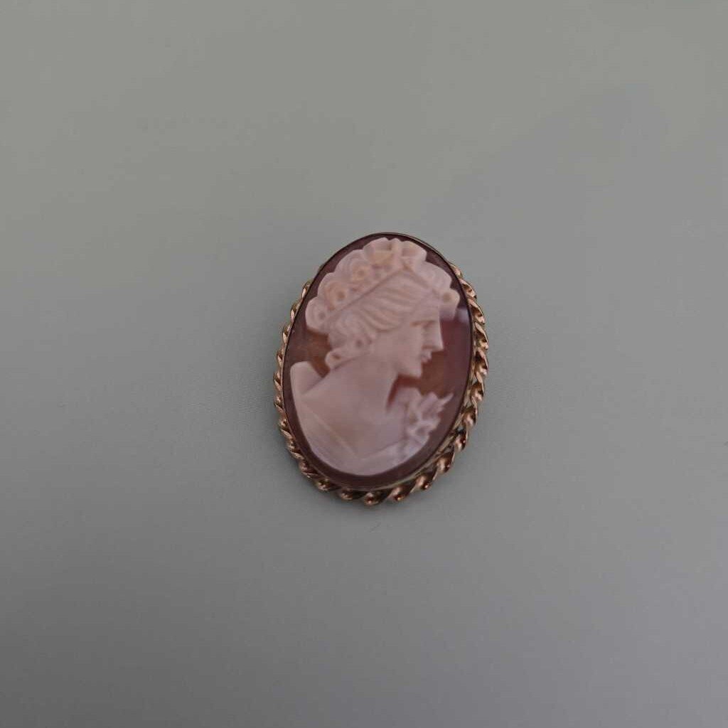 Carved Gold Filled Cameo Pendant Brooch