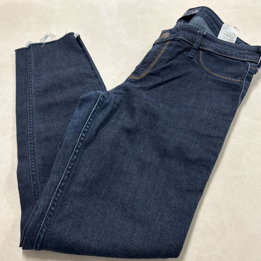 DARK WASH SKINNY JEAN