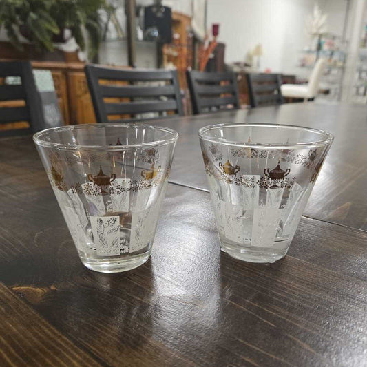 SET OF TWO VTG LIBBEY GLASSES WITH WHITE & GOLD PATTERN