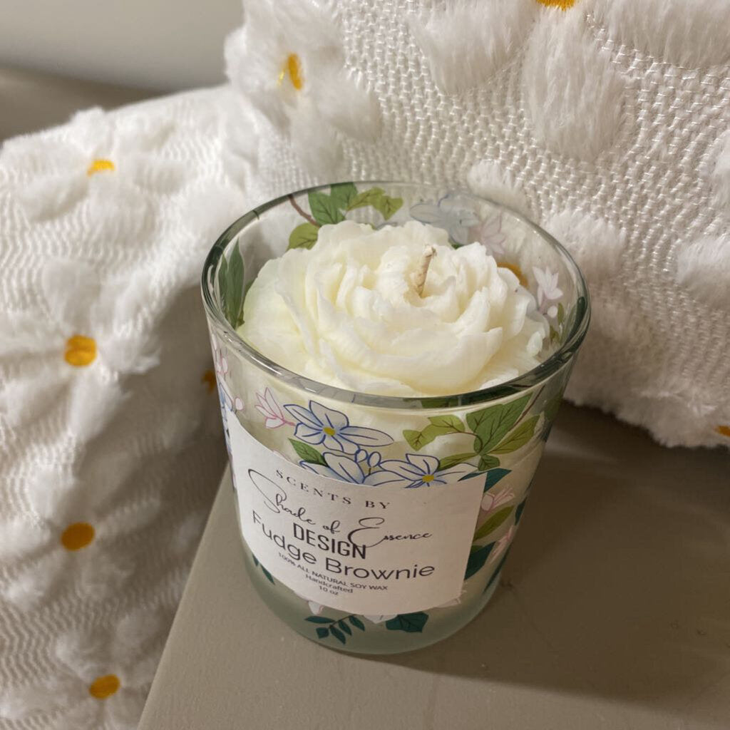 10oz Soy Candle - Peonies Floral Vessal - Fudge Brownie
