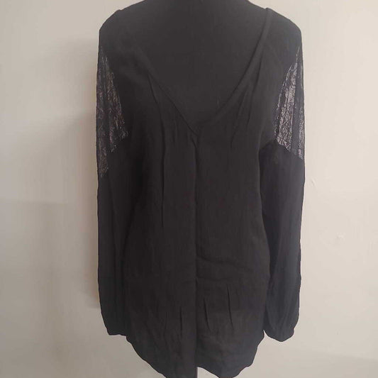 PENNINGTONS SHEER BLACK BLOUSE