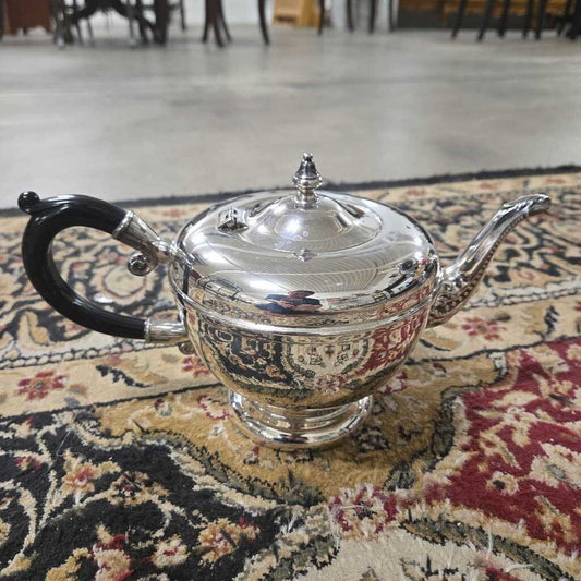 VIKING SILVER PLATED TEAPOT E.P. COPPER MADE IN CANADA BAKELITE HANDLE