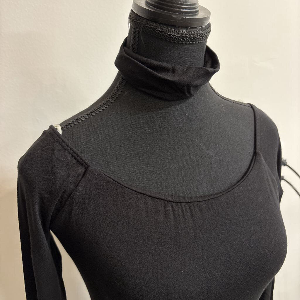 MID-LENGTH TIGHT DRESS - NWT