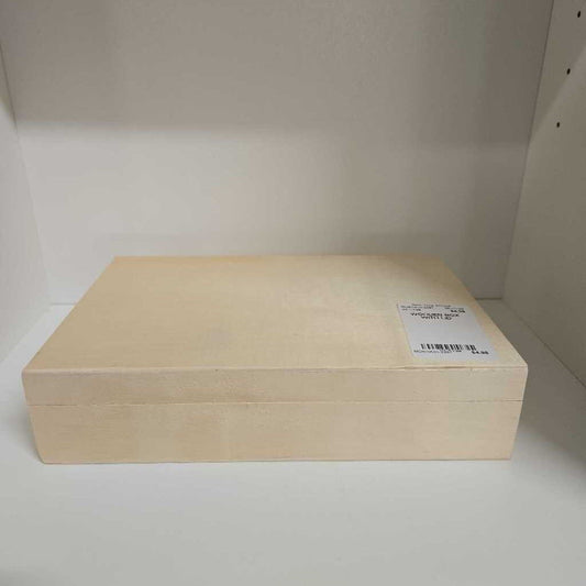WOODEN BOX WITH LID