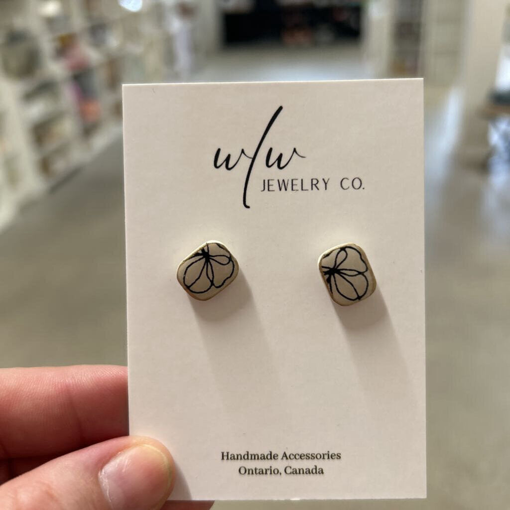 DOODLE FLOWER STUDS