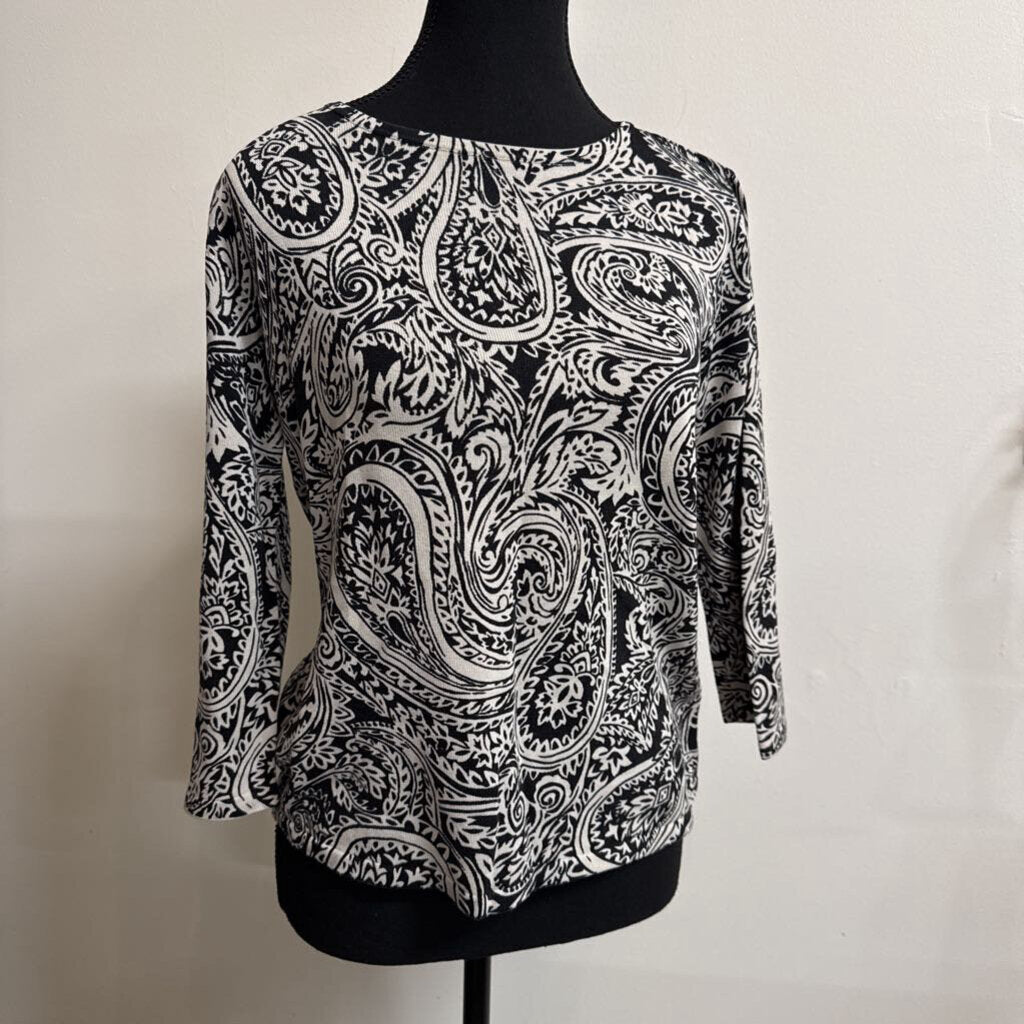 PAISLEY PATTERN 3/4 LENGTH SLEEVE TOP