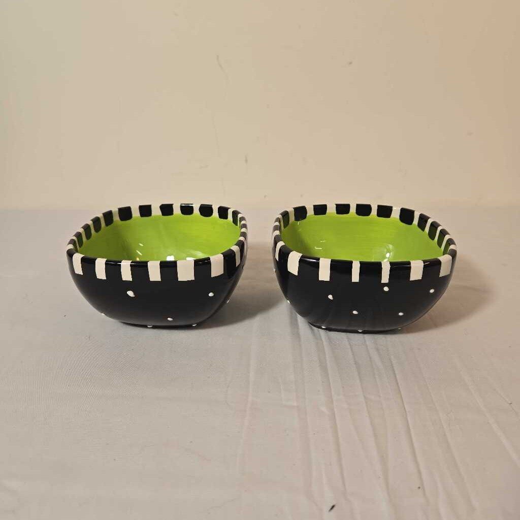 PR BLACK BOWLS W/PALM TREES