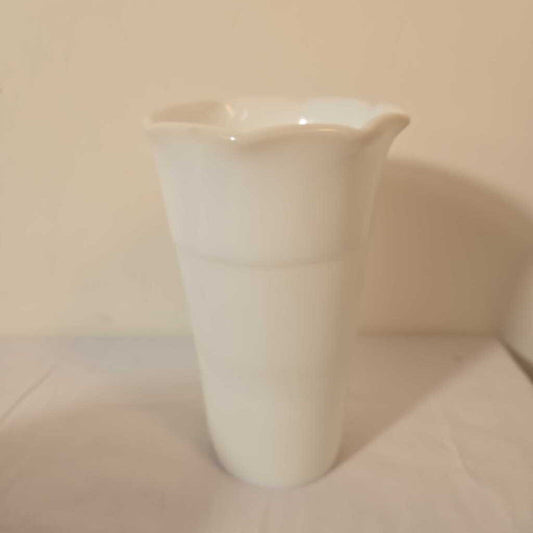 MILK GLASS RUFFLE VASE