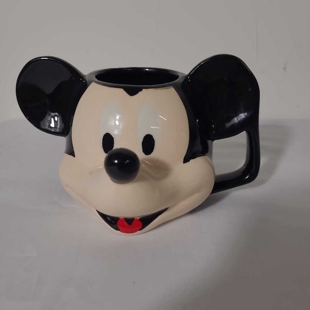 MICKEY MOUSE MUG