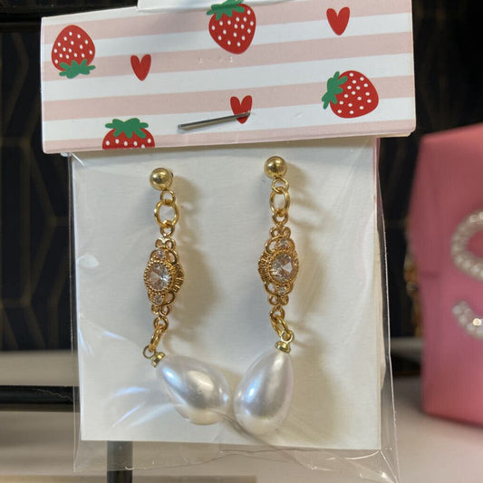 18k Gold Plated Pearl Drop Earings