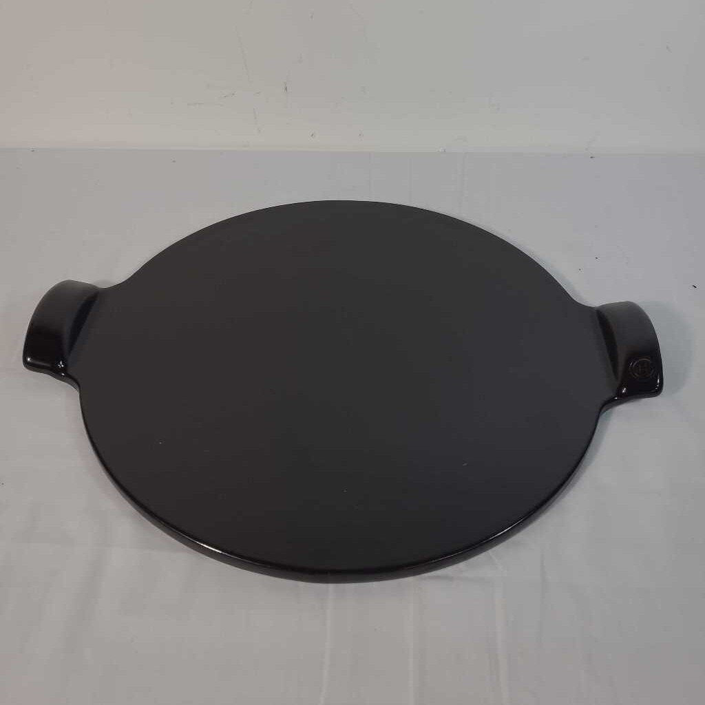 EMILY HENRY PIZZA STONE