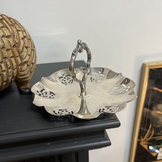 VTG ESSAY SILVER PLATE CANDY DISH 1003