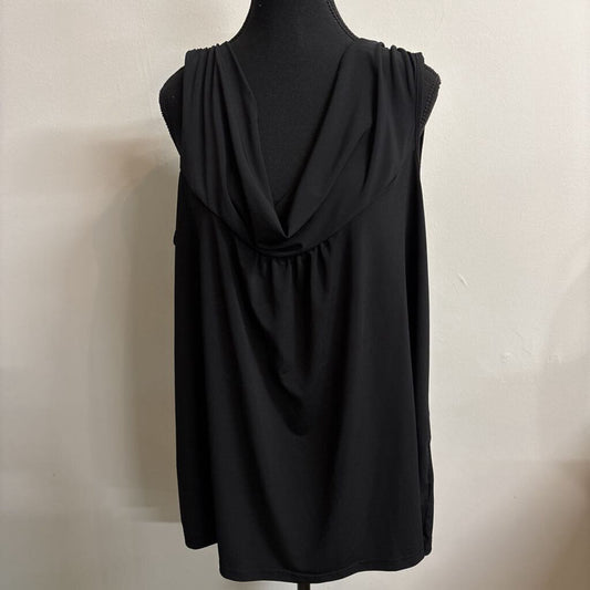 SCOOP NECK BLACK TANK