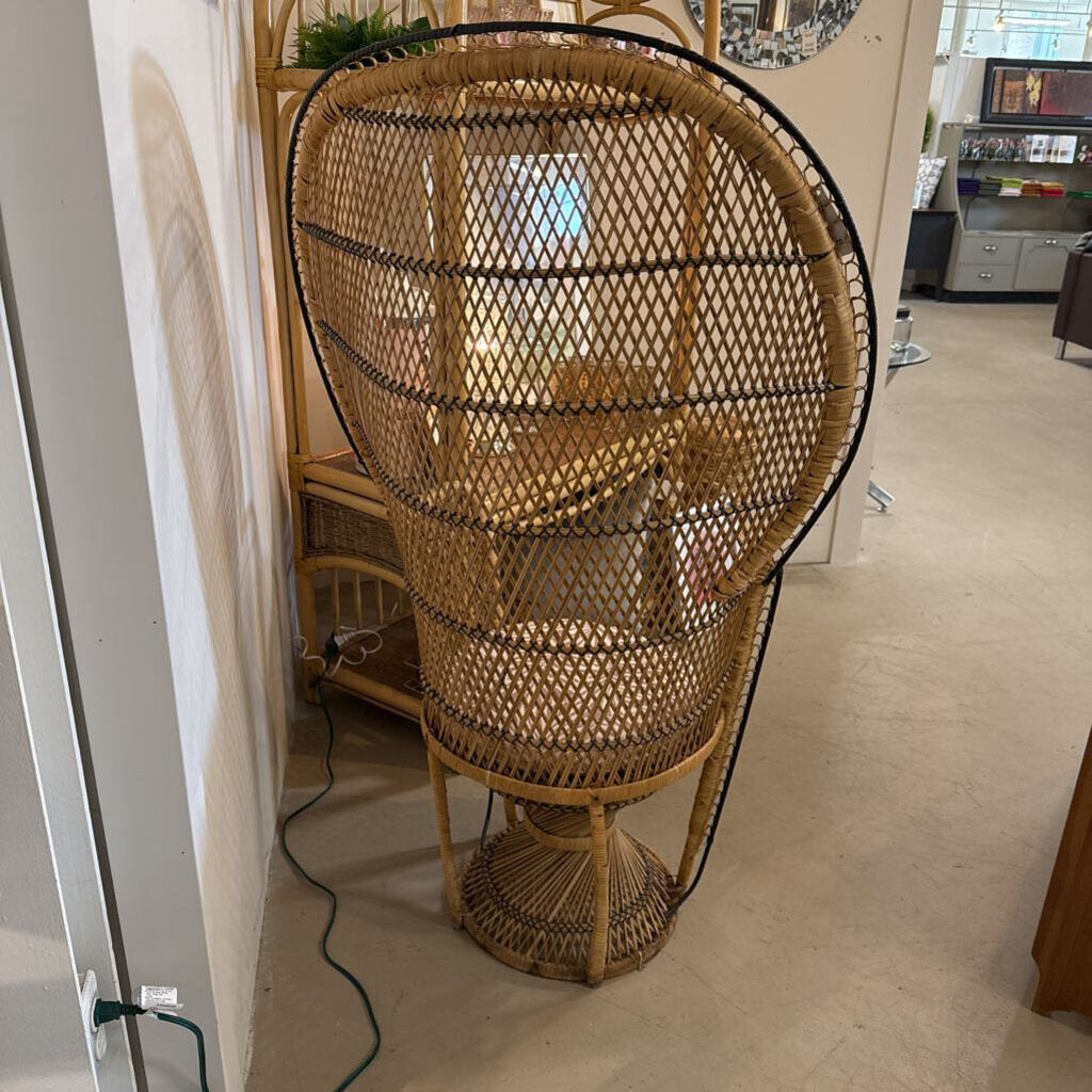 LG MID CENTURY RATTAN PEACOCK CHAIR