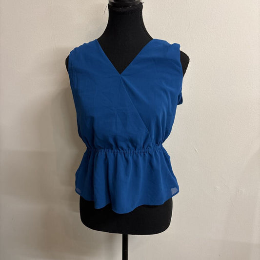 NWT BLUE BANANA REPUBLIC TOP