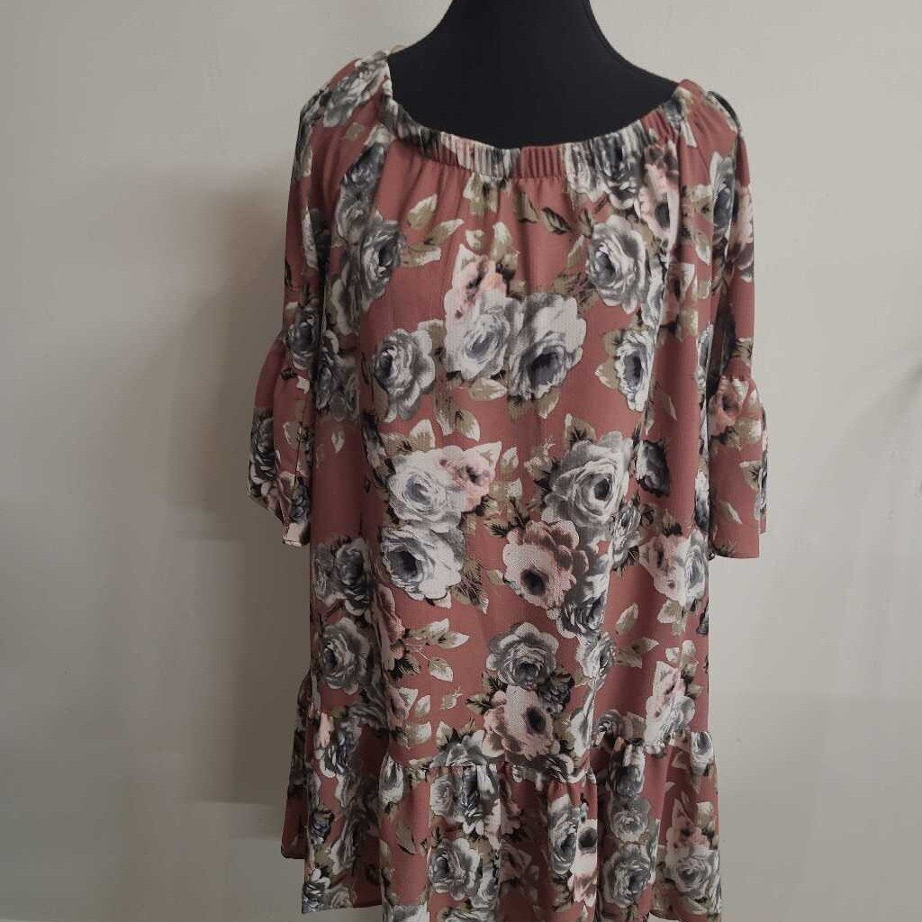 ROSE & FLORAL A LINE DRESS