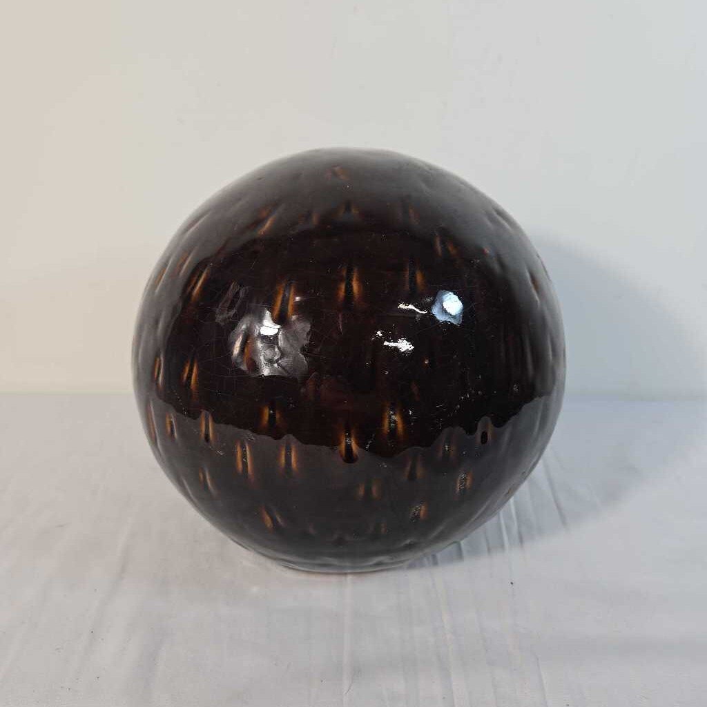 LG BROWN CERAMIC SPHERE