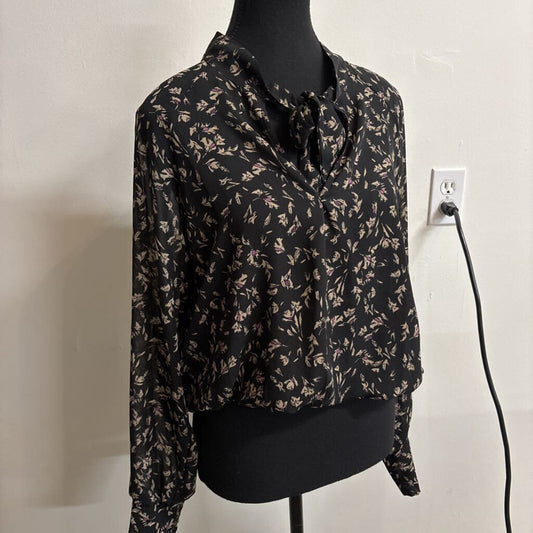 FLORAL TIE-NECK BLOUSE