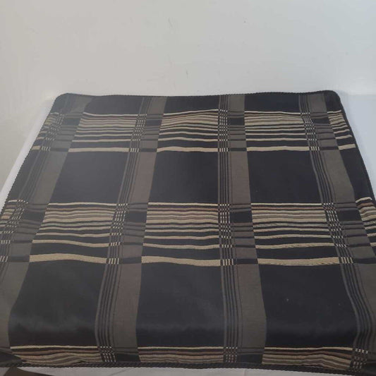 SQ BLACK/TAUPE PILLOW COVER