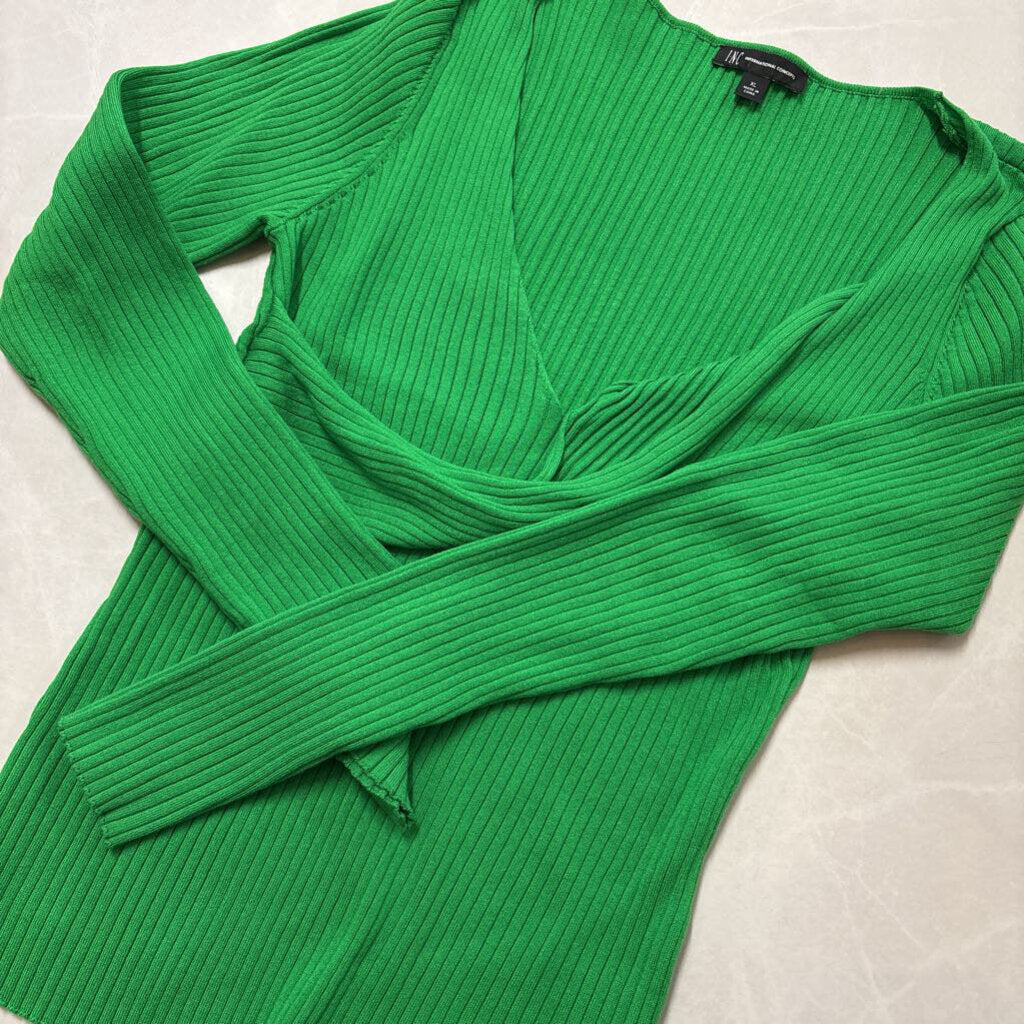 GREEN CROSSOVER SWEATER