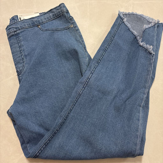 NWT JEGGINGS - LIGHT WASH