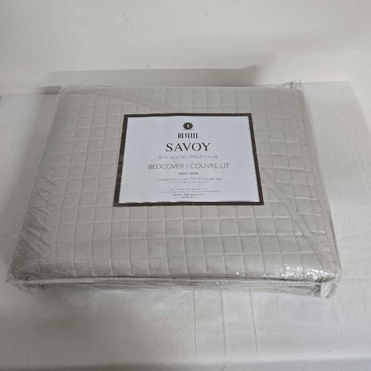 BOX QUILTED KING COVERLET