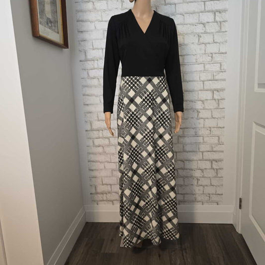 Vintage Outlook by Mr. Howard Maxi Dress 1970s